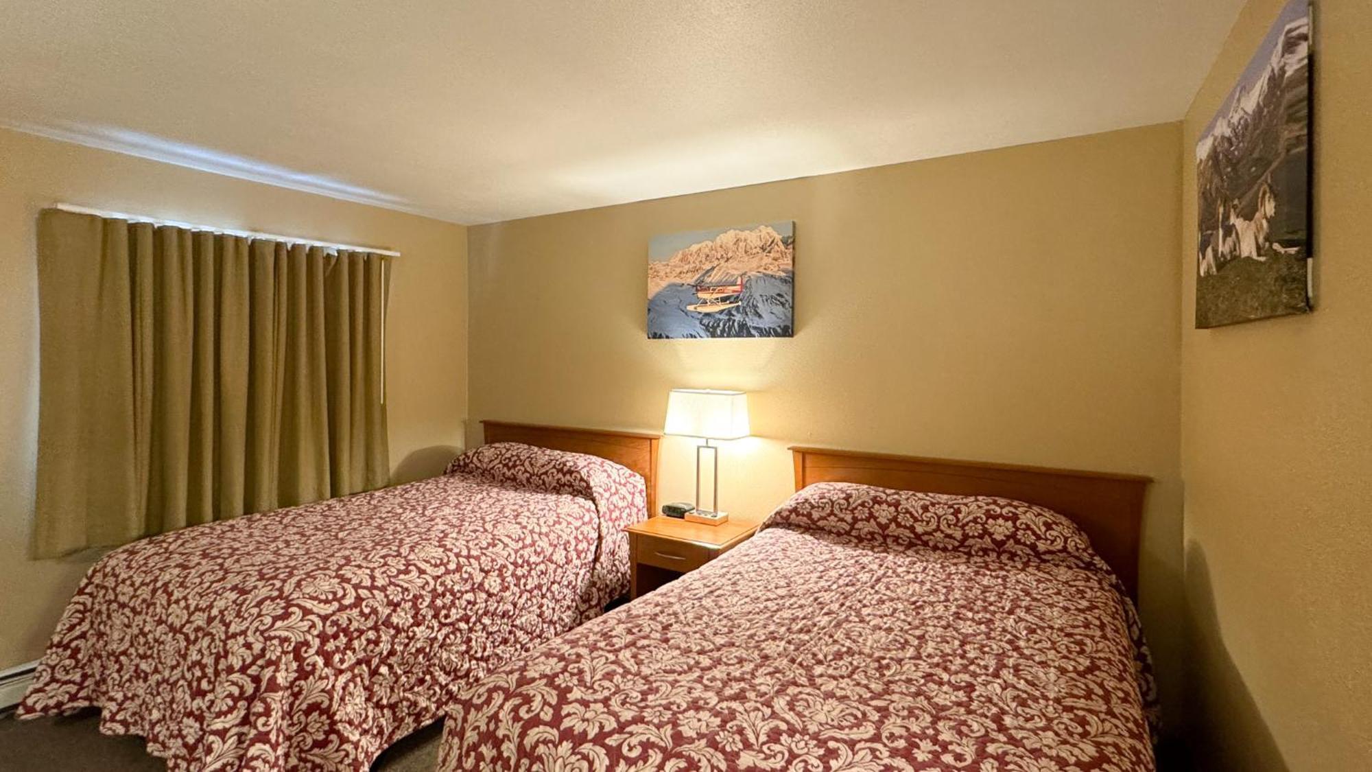 Young'S Motel Tok Dış mekan fotoğraf